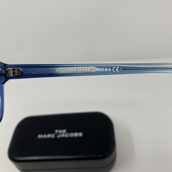 Women’s Marc Jacob’s Blue 526/S Sunglasses - Picture 6 of 8